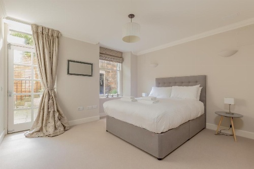 Destiny Scotland - Q-Residence image 13