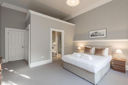 Destiny Scotland - Q-Residence image 30