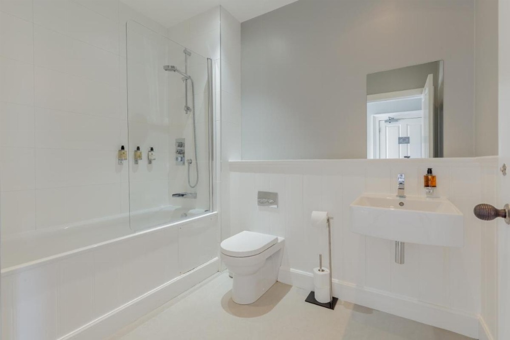 Destiny Scotland - Q-Residence Image 49